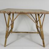 Table basse en rotin