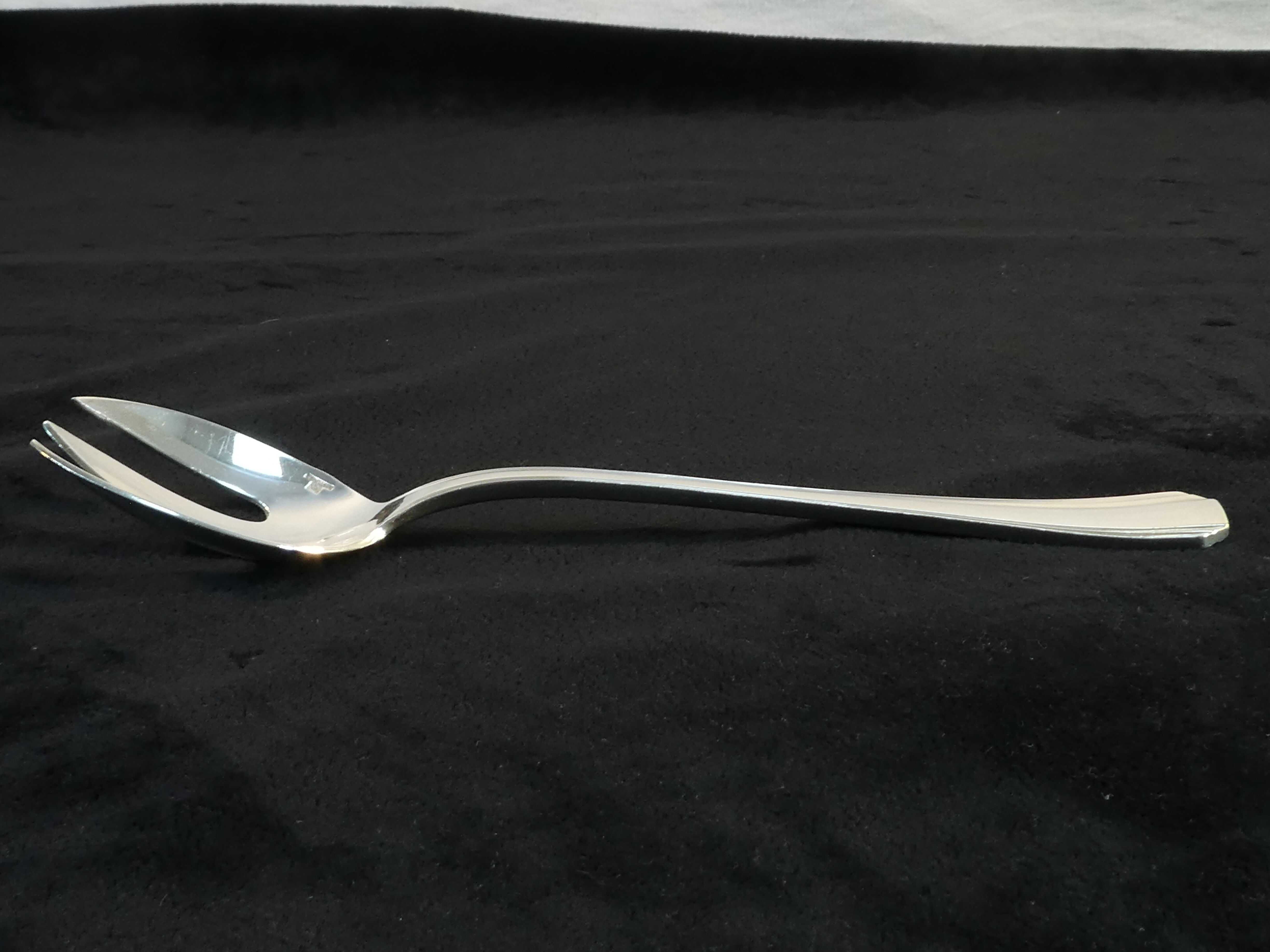 Art deco salad serving fork Christofle model Boreal by Luc Lanel