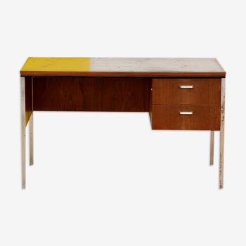 Scandinavian desk 122 cm