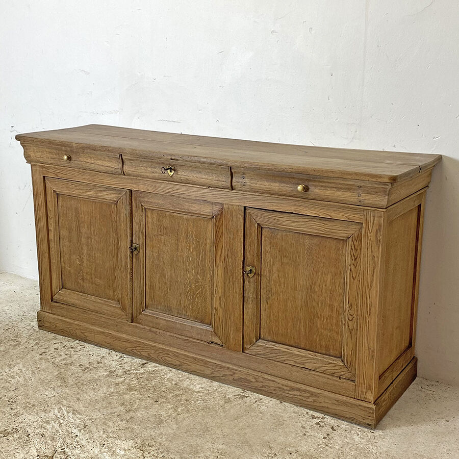 Buffet ancien chêne massif