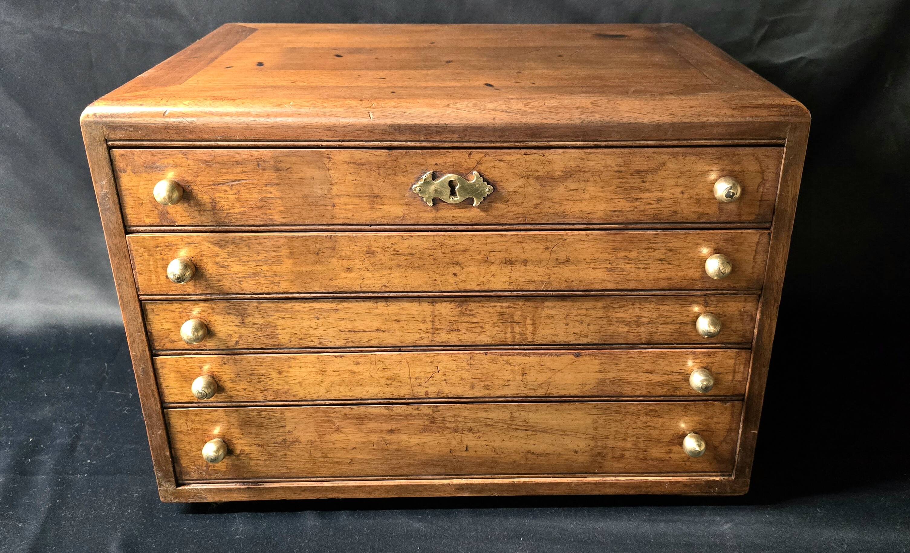 Christofle "Boréal" silver-plated cutlery set, 149 pieces in its box