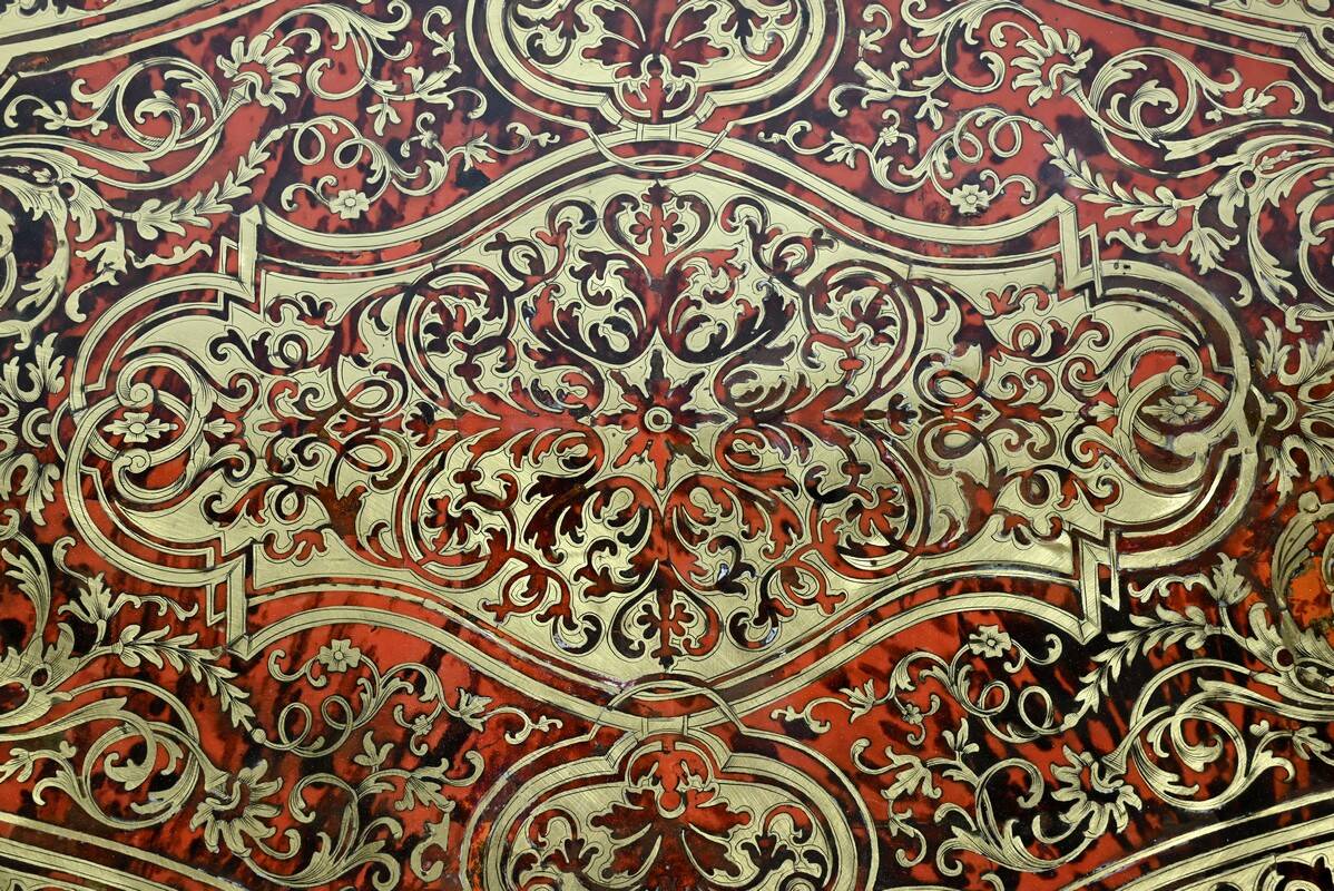 Table d’Apparat en Poirier Noirci, époque Napoléon III – Milieu XIXe