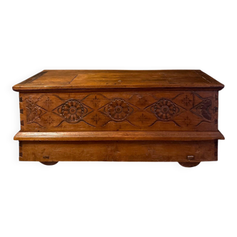 Large hand-carved teak storage chest, 1800s