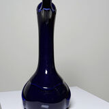 Fine white porcelain carafe from Limoges, model after Sandoz Haviland.