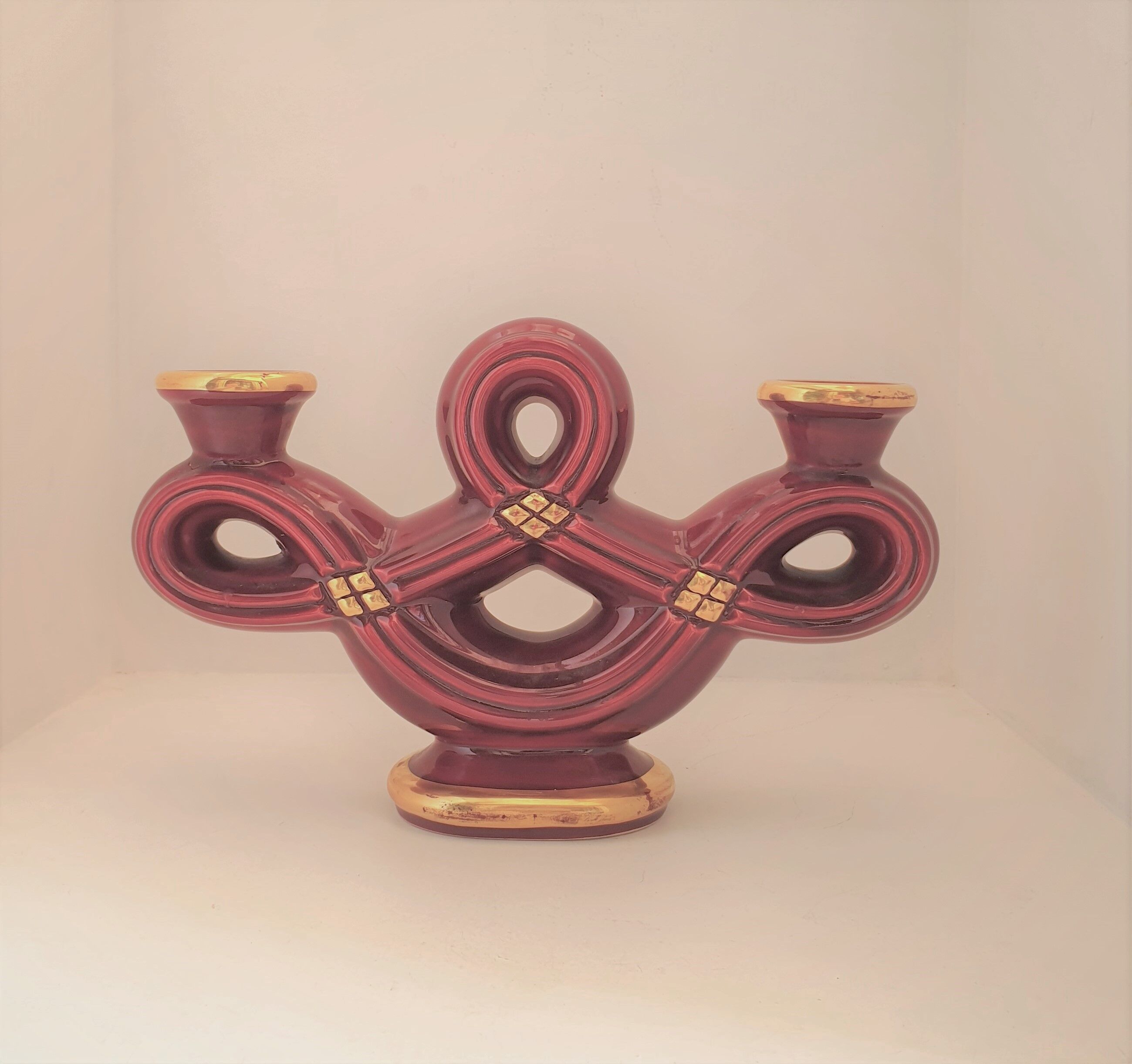 Double art deco lamp foot in bordeaux and gold ceramics