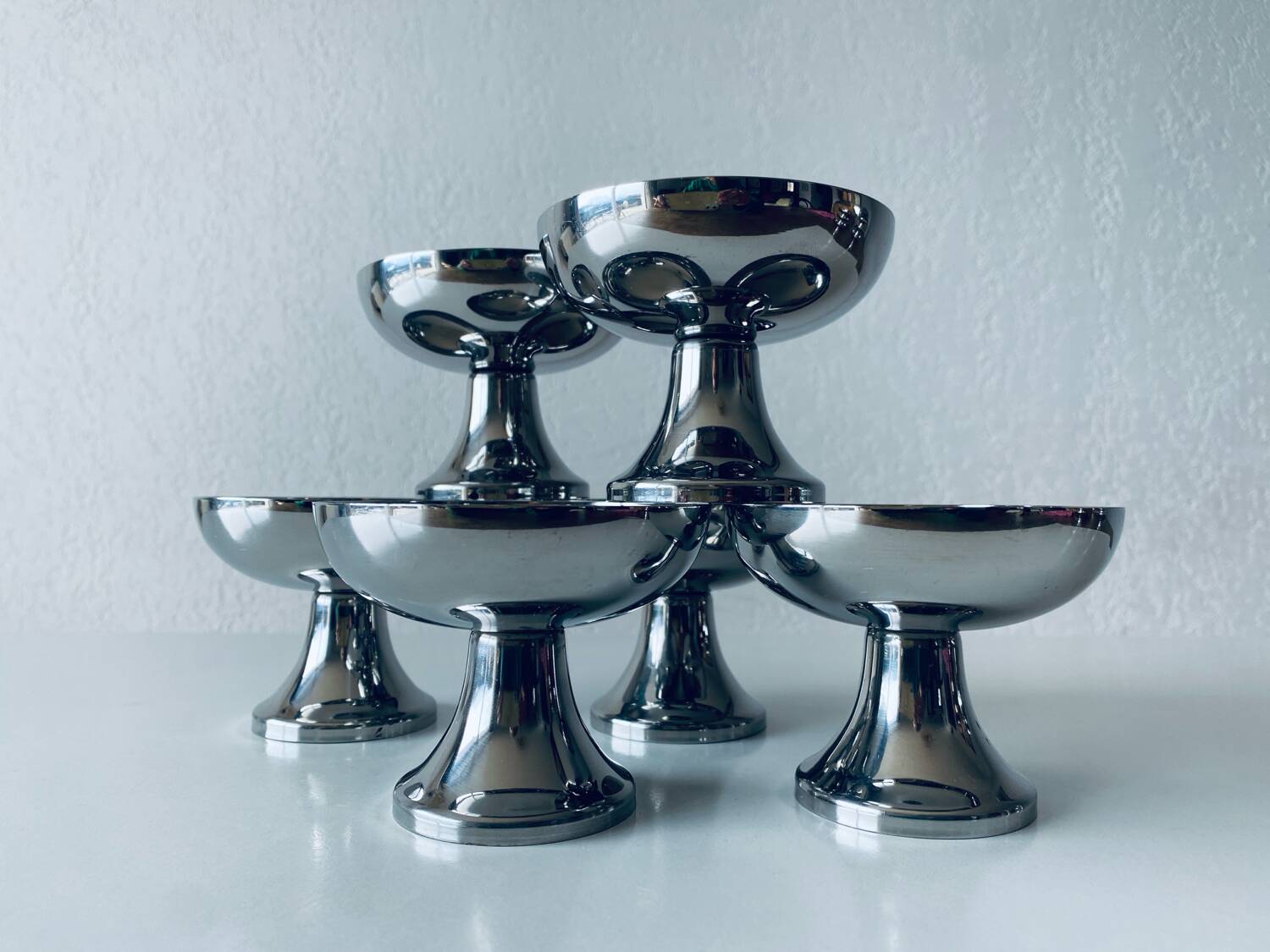 Stainless steel ice cream cups