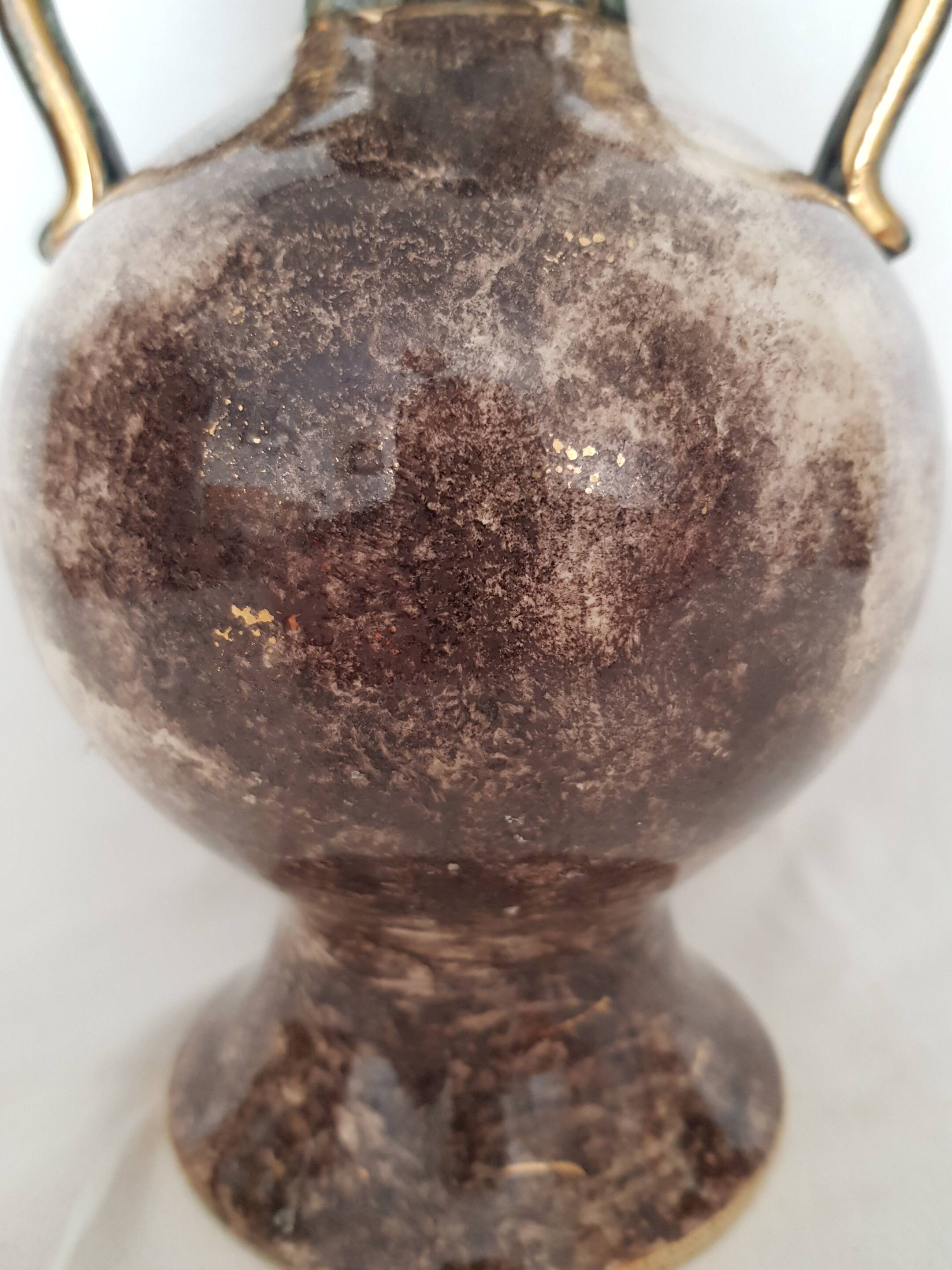 Vase vintage en faïence de H Bequet, Décor de cerf