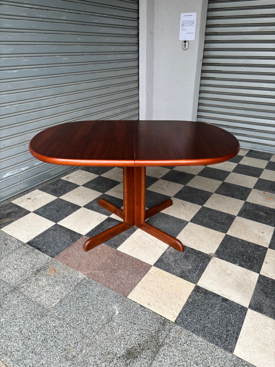 Vintage Scandinavian extendable table