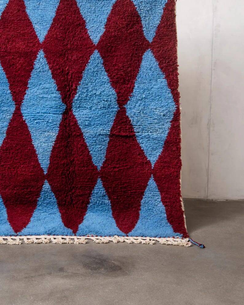 Handmade Moroccan pure wool rug, size 140 x 260 cm
