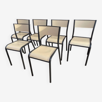 6 chaises d’écolier