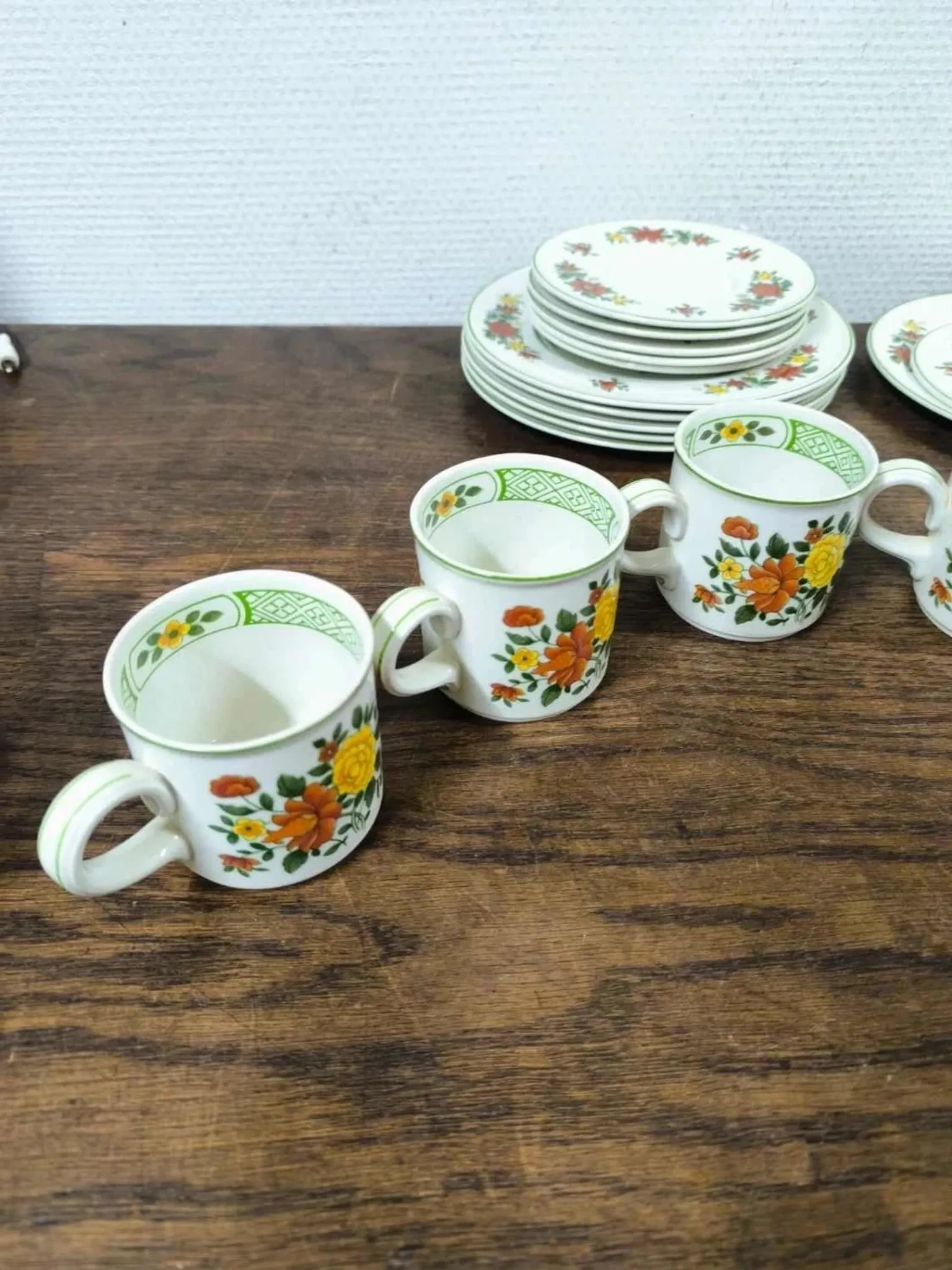 Set of 6 cups, saucers and dessert plates Villeroy and Boch Summer