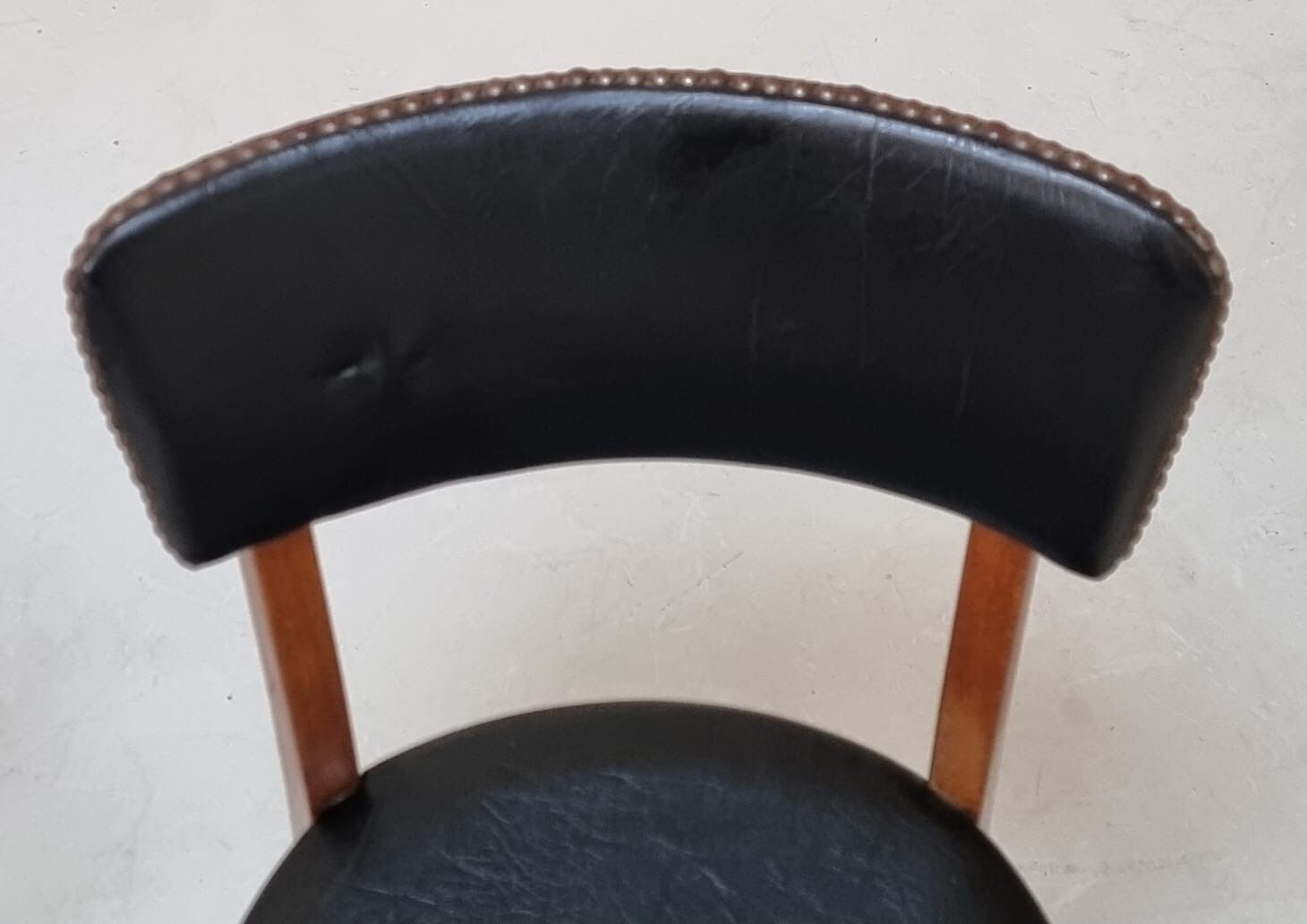 Chaises du milieu du siècle