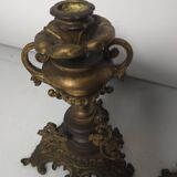 Bougeoirs en bronze avec grappes de raisins (la paire )