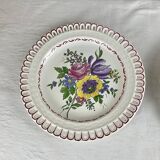 Pair of openwork plates with floral decoration “Les Islettes” early 19th century