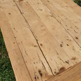 Farm table