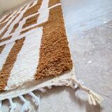 Traditional handwoven wool Berber rug size 1.5/2.5 m