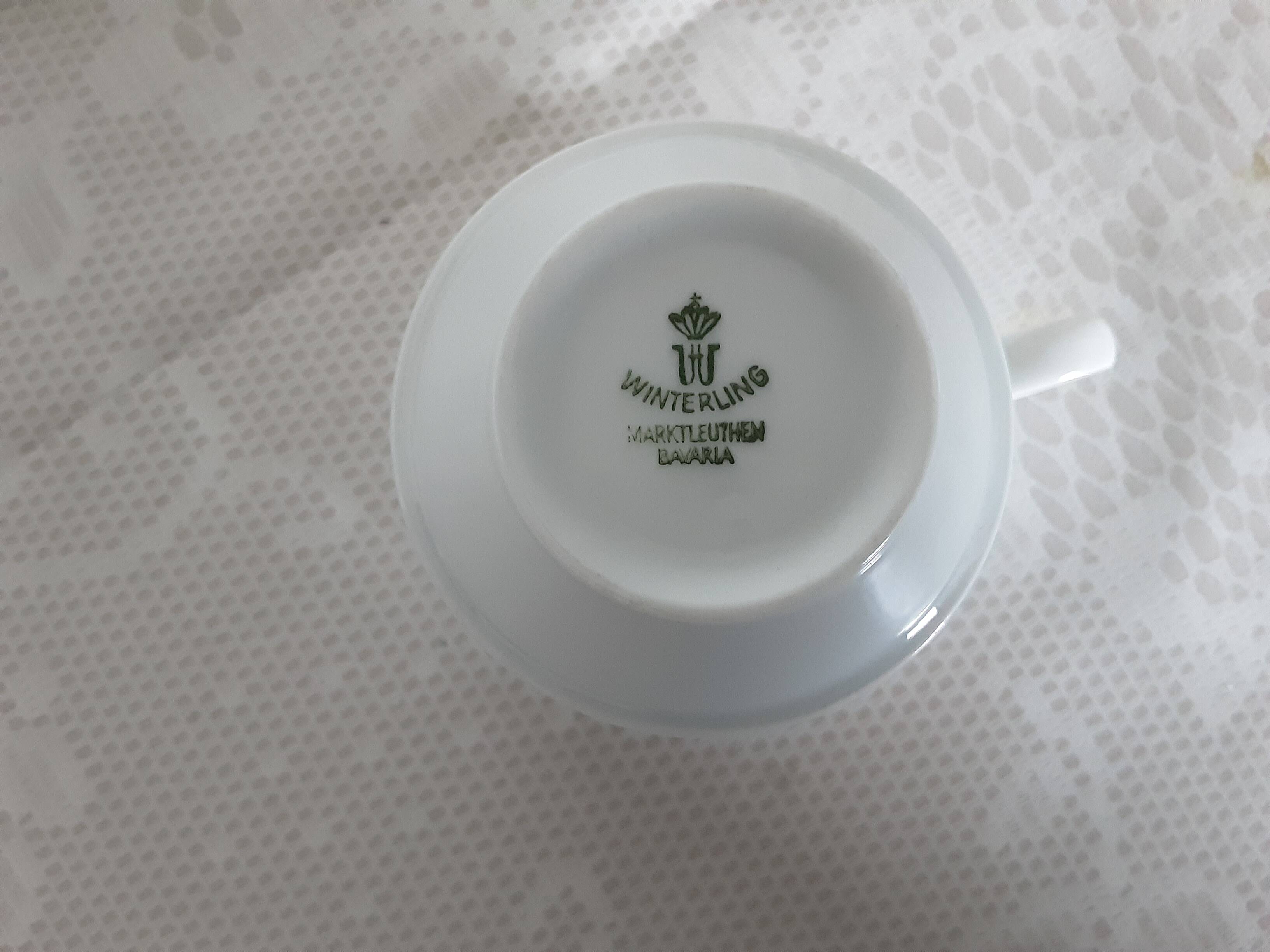 Set of 2 vintage Bavaria cups and 2 saucers.