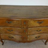 Louis XV period curved chest of drawers in elm and marquetry fillets circa 1750