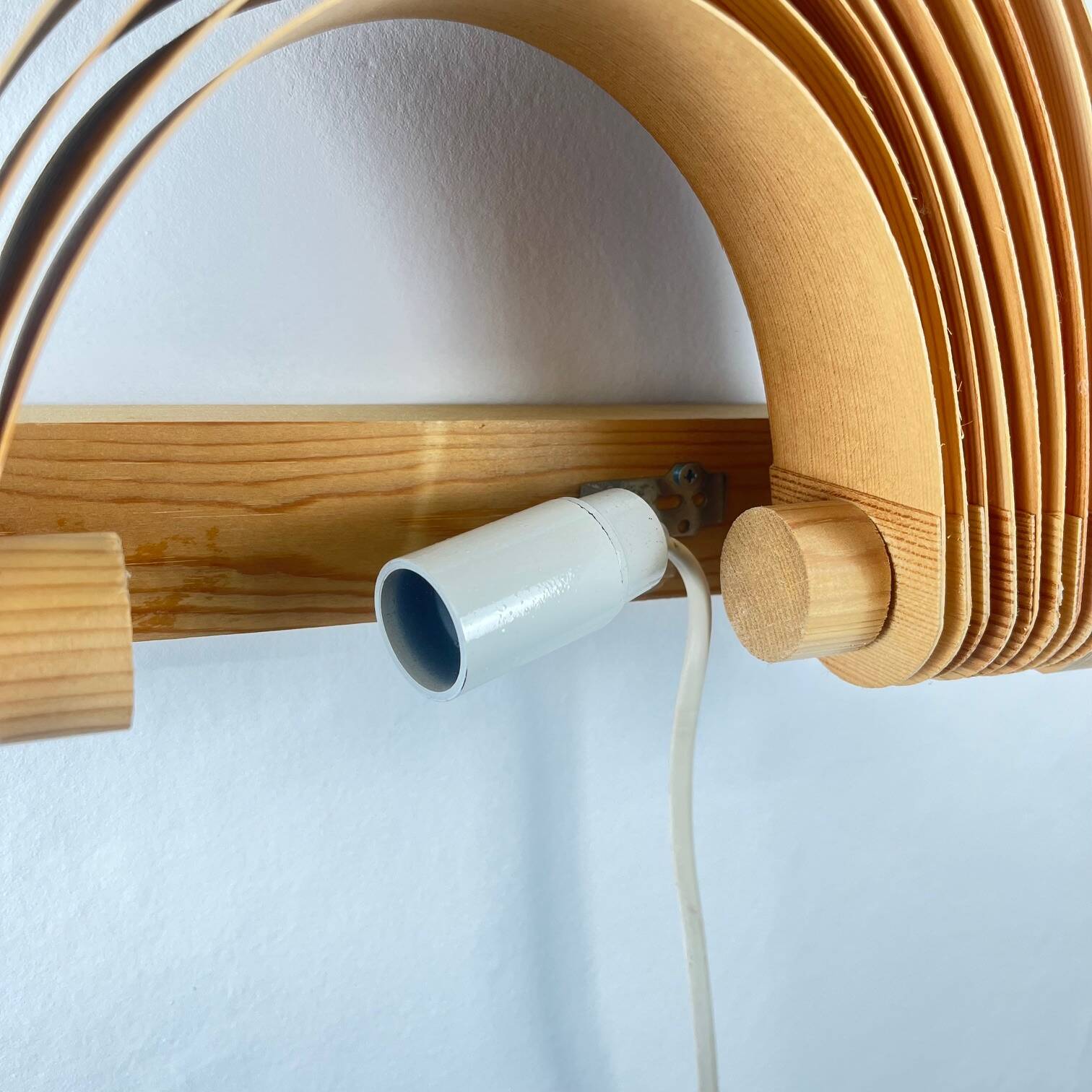 Translandia wall lamp in pine, Denmark, 1960-70