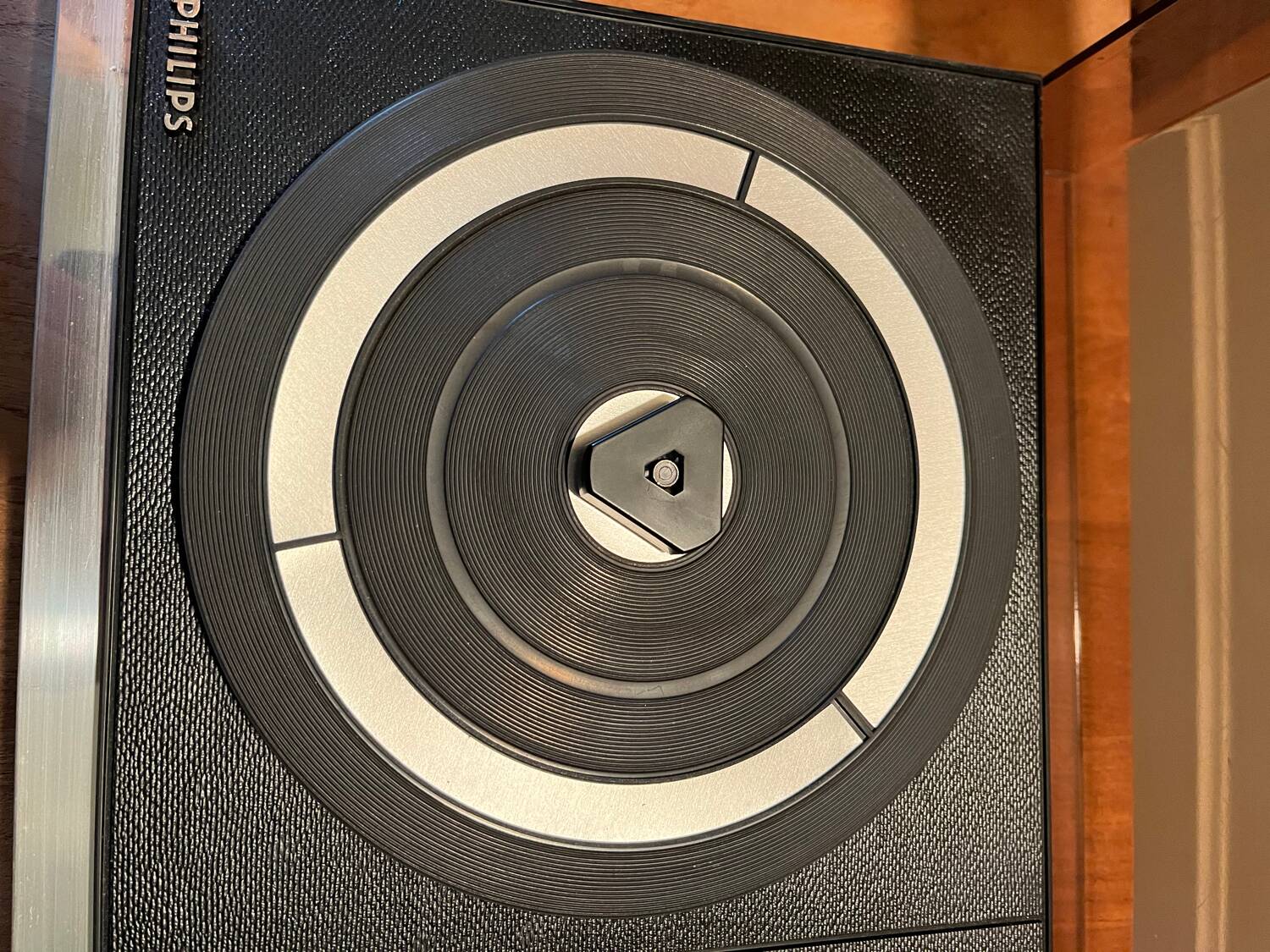 Turntable