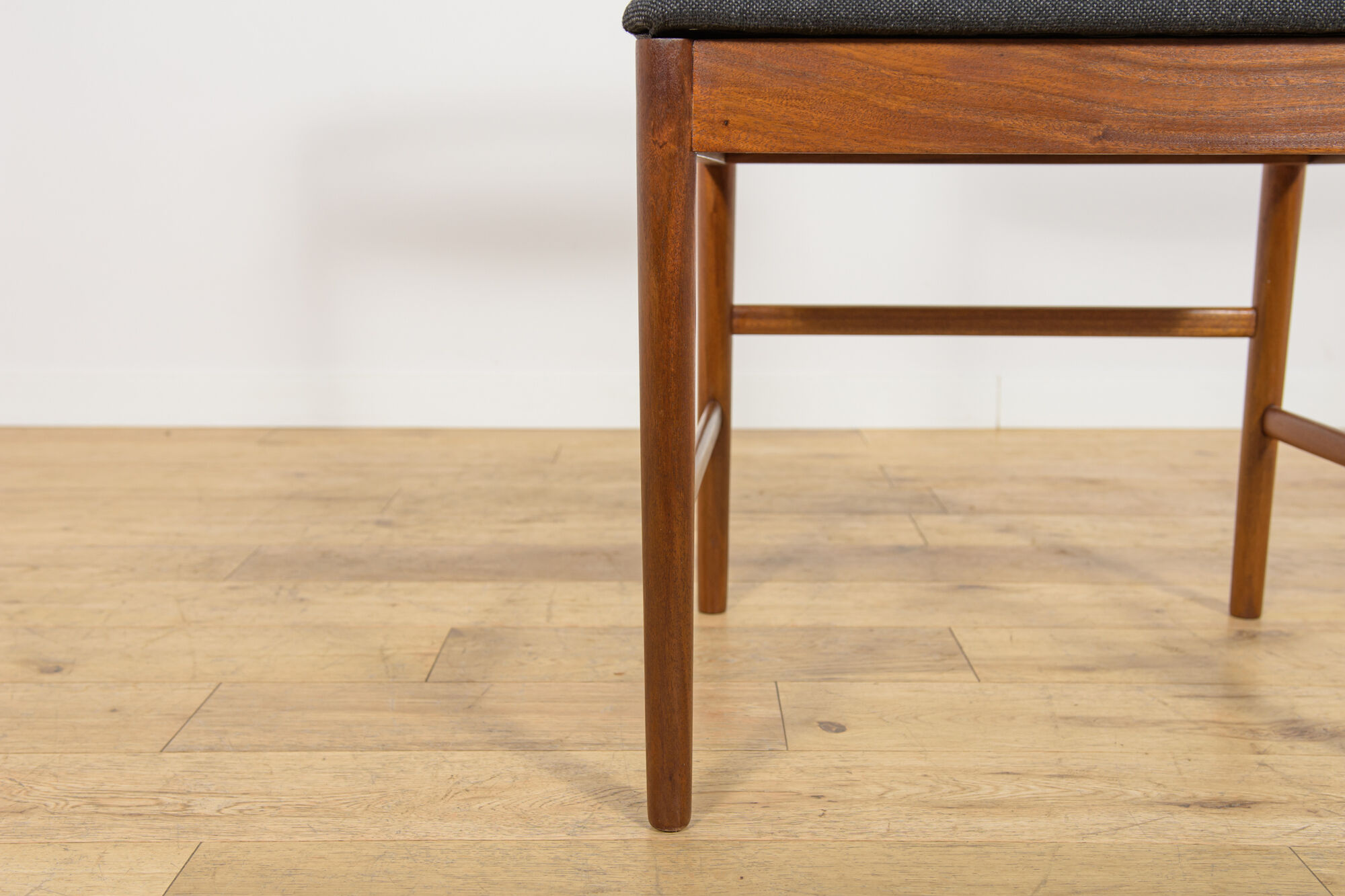 Mid-Century Model 9513 Dining Chairs by Tom Robertson for A.H. McIntosh & Co., United Kingdom, 1970s, Set of 8
