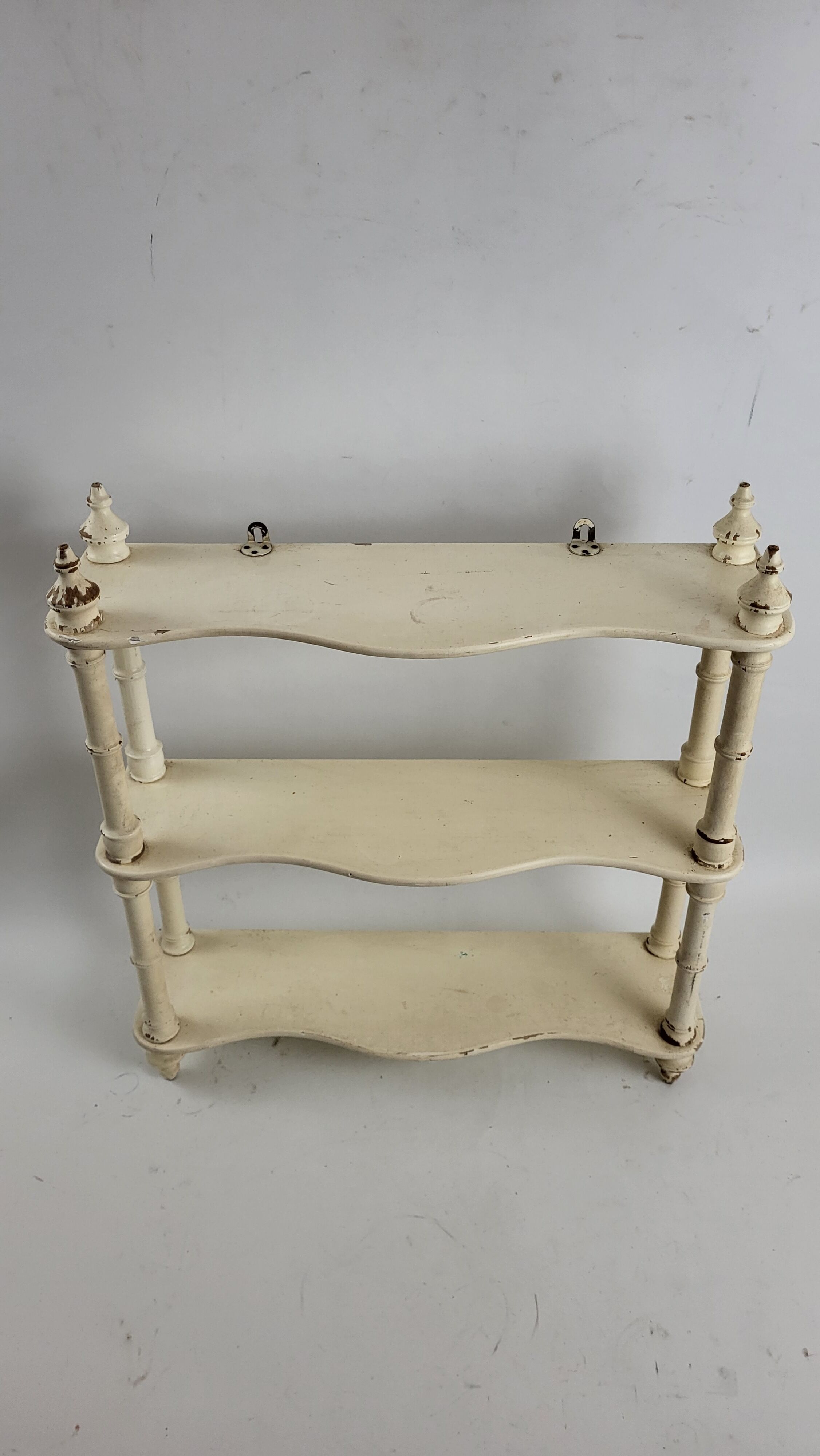 Painted wooden shelves Napoleon III