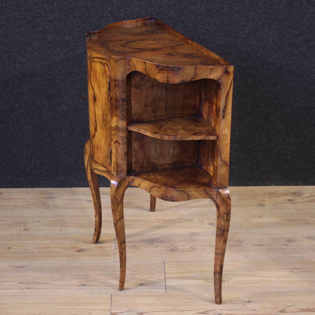 Small Venetian sideboard from the 20th century