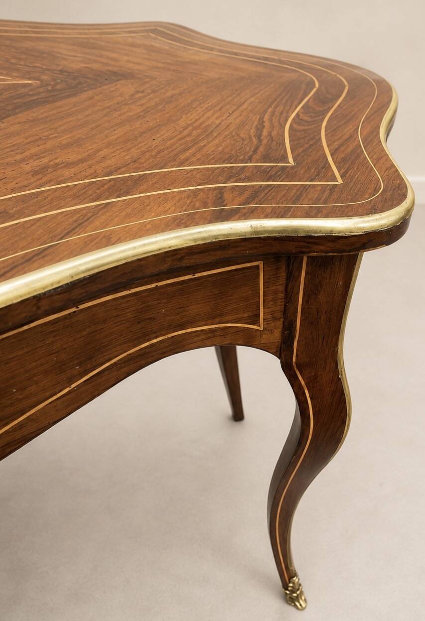 Petite table d’appoint – Époque Napoléon III, style Louis XV