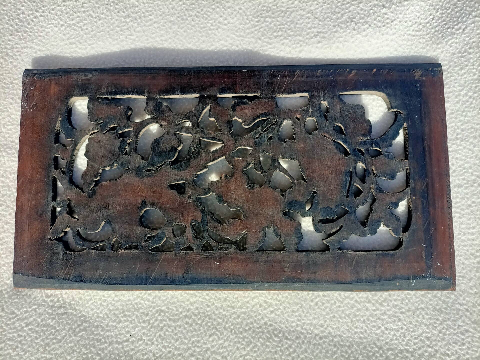Relief sculpture