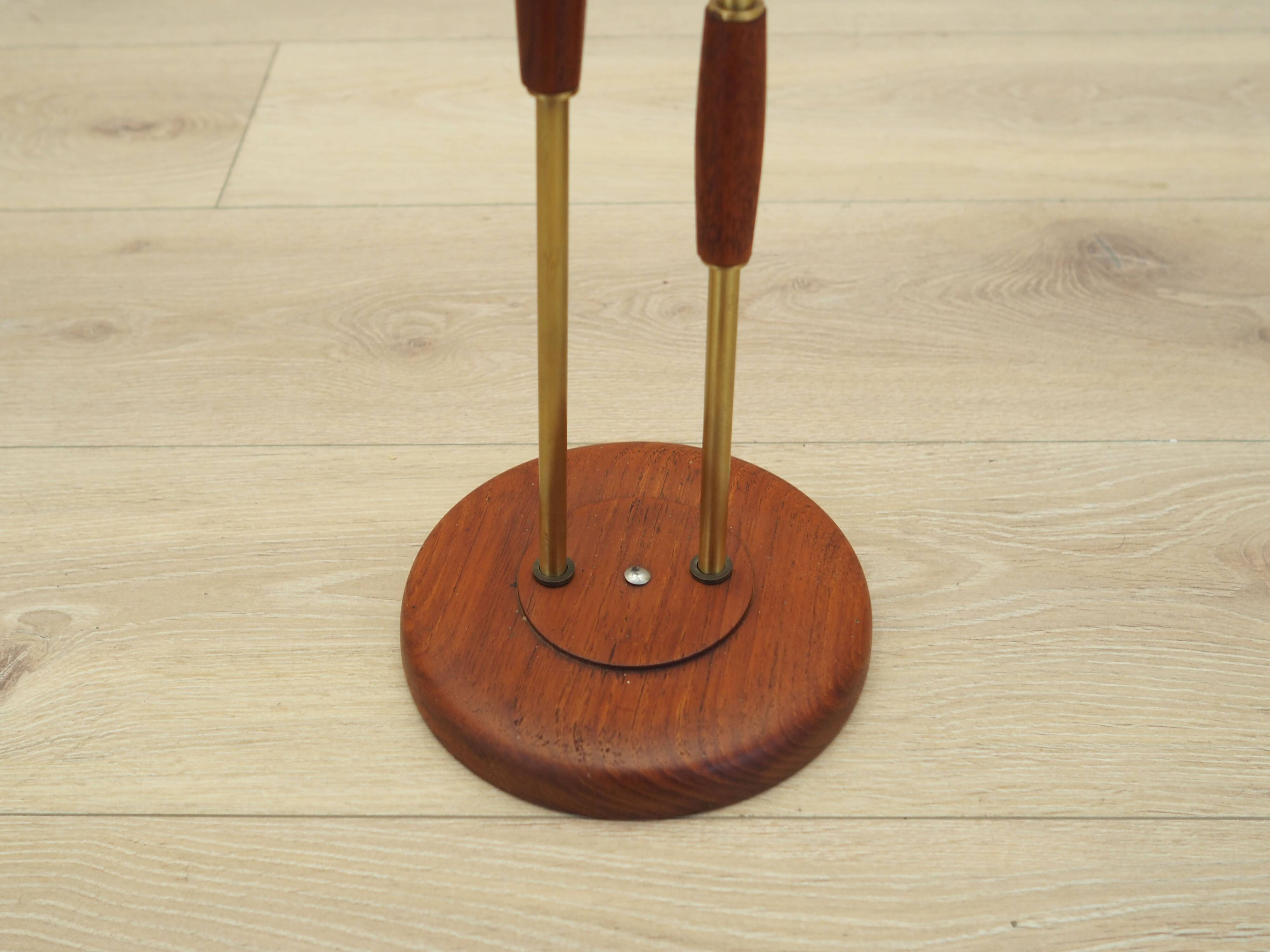 Teak ashtray, Danish design, 1970s, production: Denmark