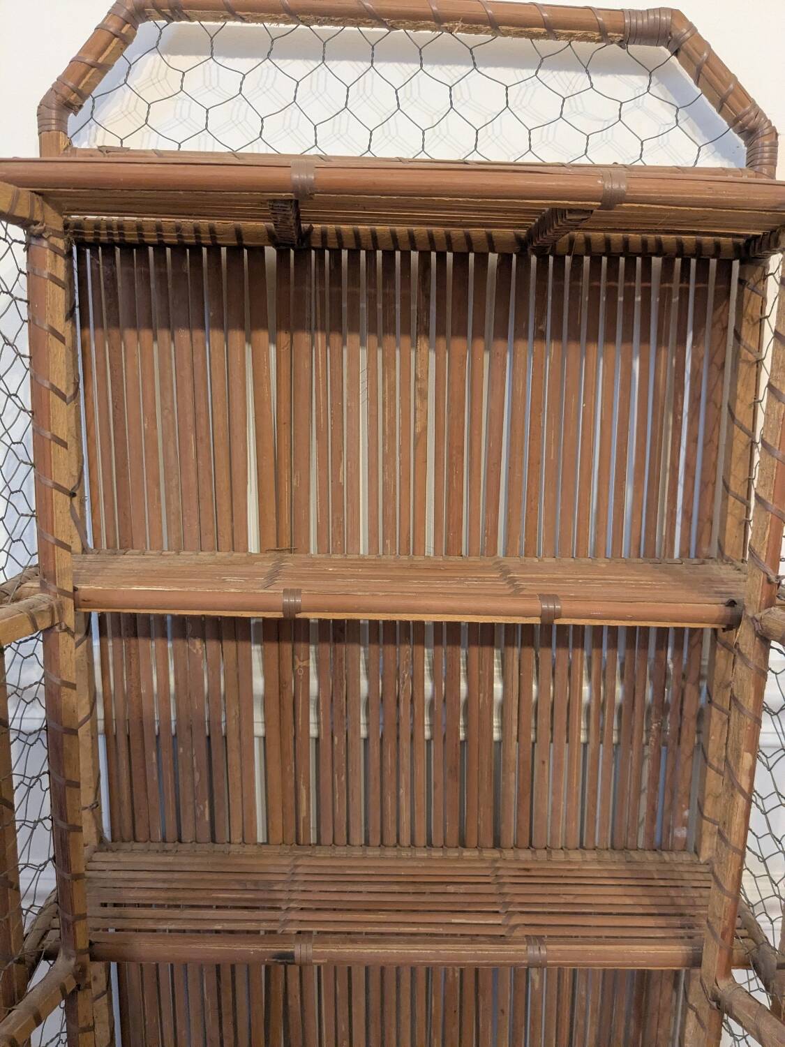 Wicker shelf