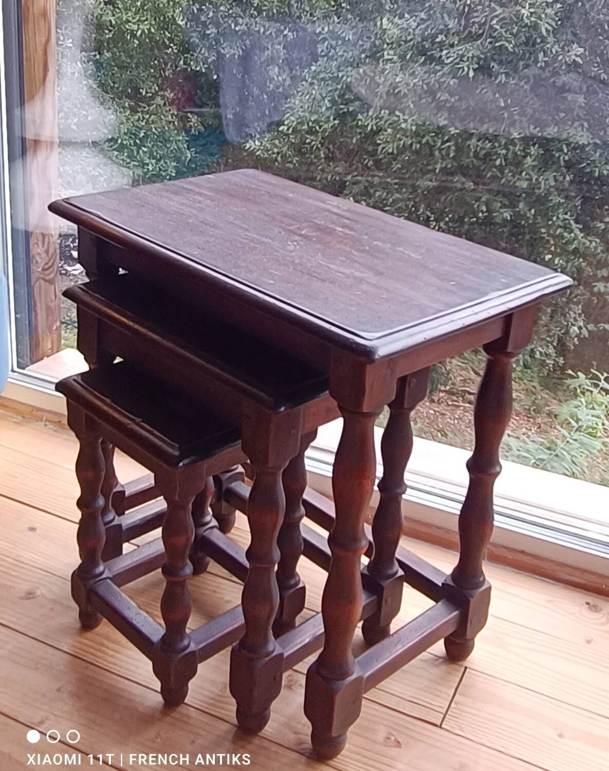 nesting tables made of oak. Turned wooden legs.