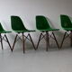 Lot de 4 chaises vertes par Charles et Ray Eames pour Herman Miller