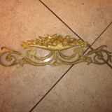 Former fronton in bronze