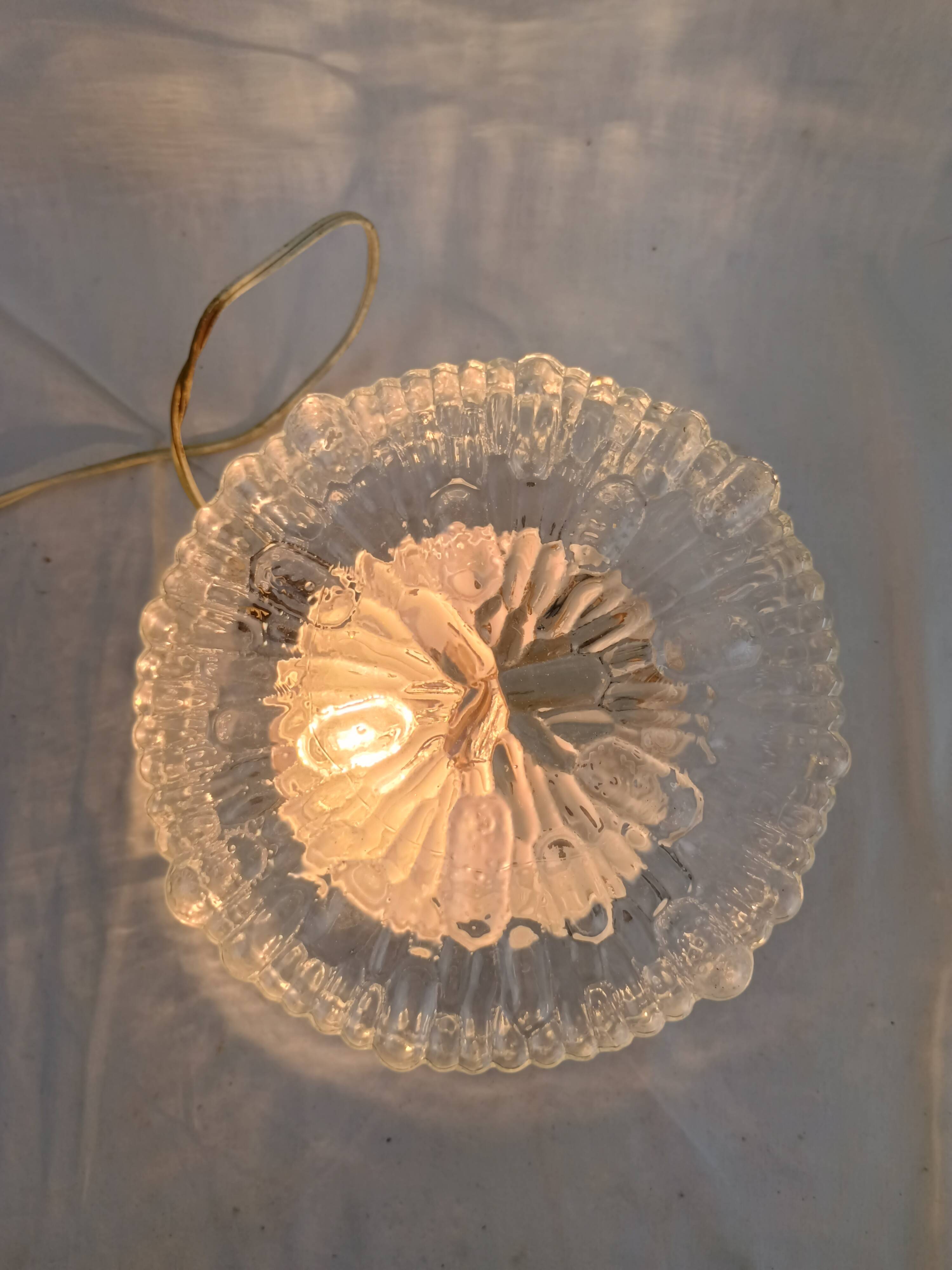 Authentic vintage french ceiling light from the 1960s, pat angem.