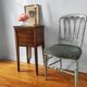 Table de chevet Directoire en noyer