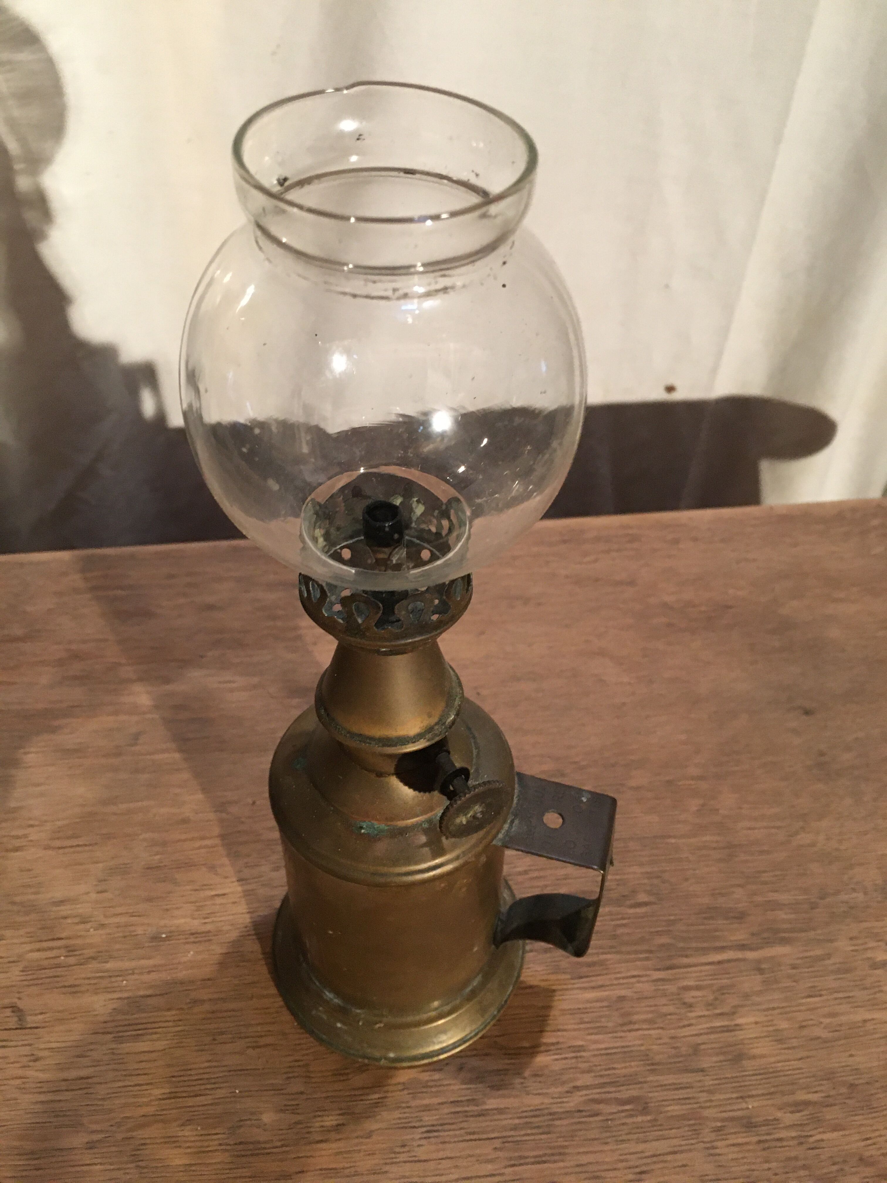 Late XIX brass Pigeon Lamp
