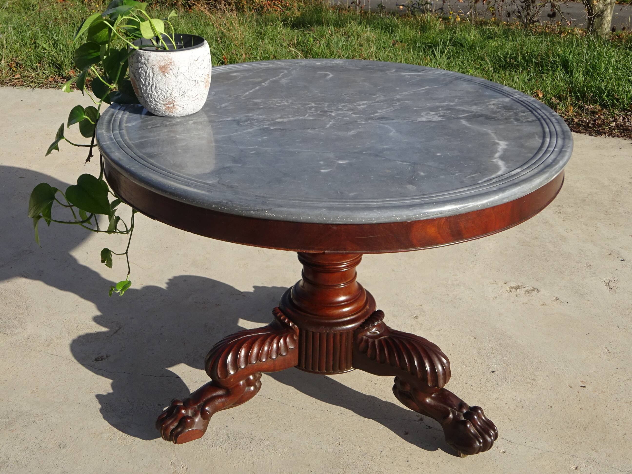 Empire guéridon, rotating marble top