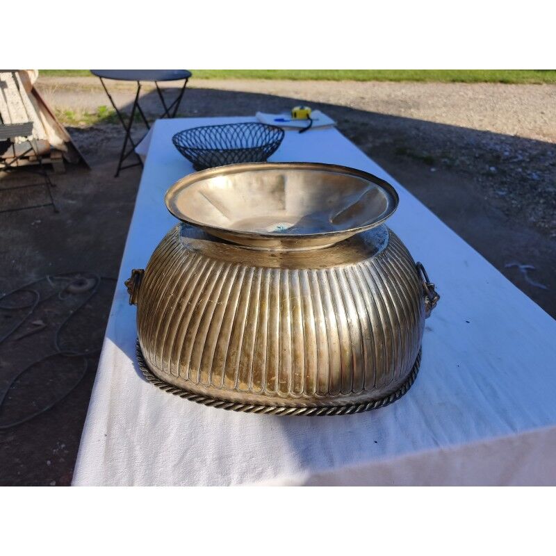 2 silver-plated baskets