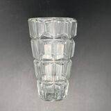 Vase en verre à facettes