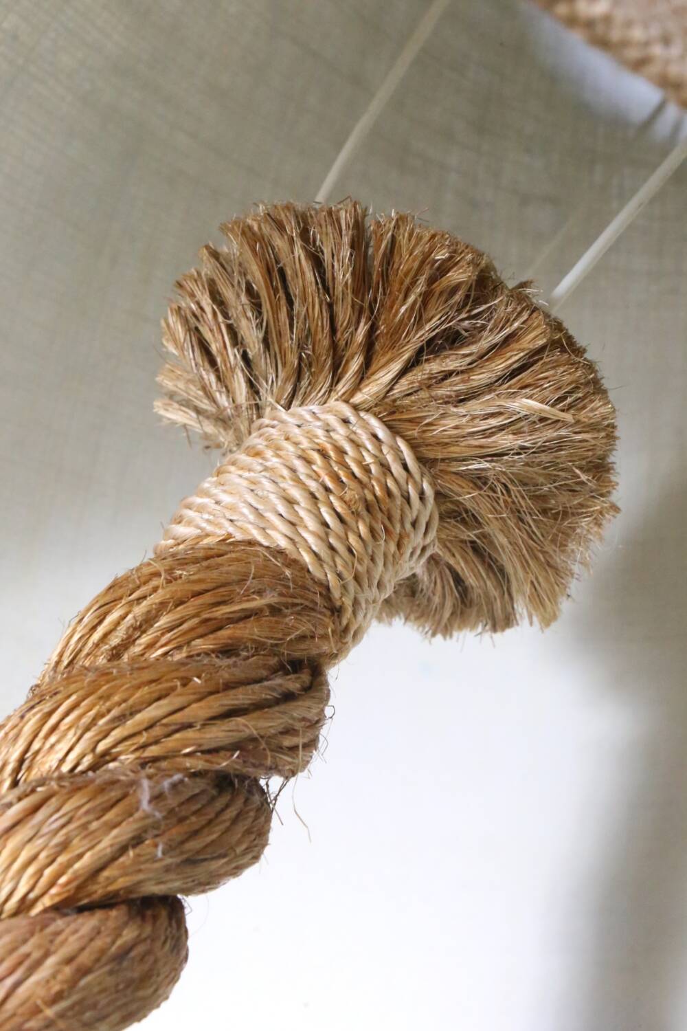 Rope floor lamp