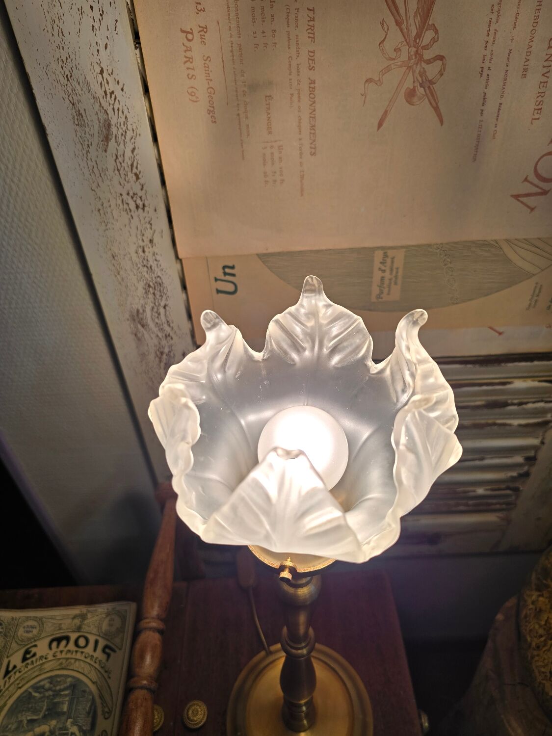 Brass floor lamp with Art Deco claw tulip shade.