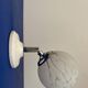 Applique globe vintage en verre de Clichy blanc