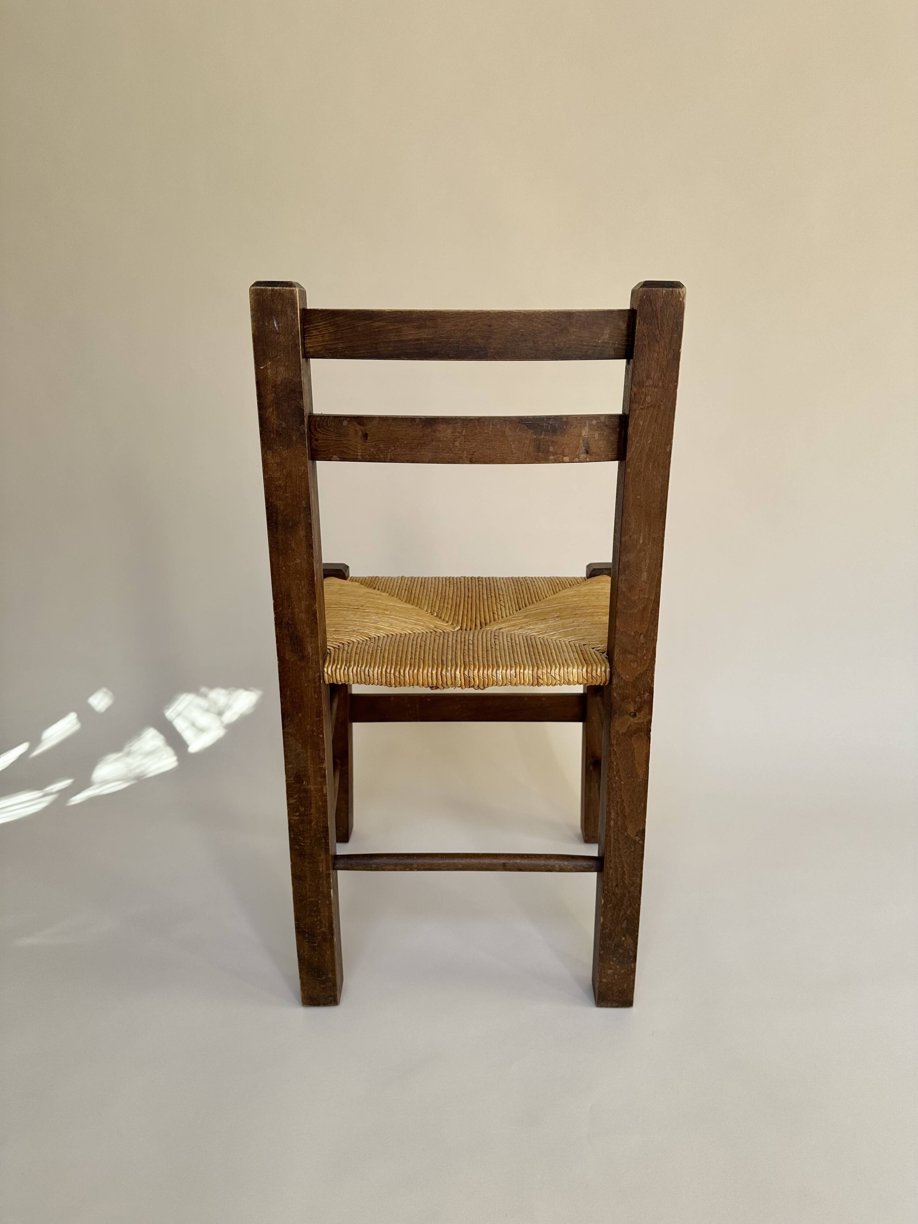 Set de quatre chaises paysannes paillées
