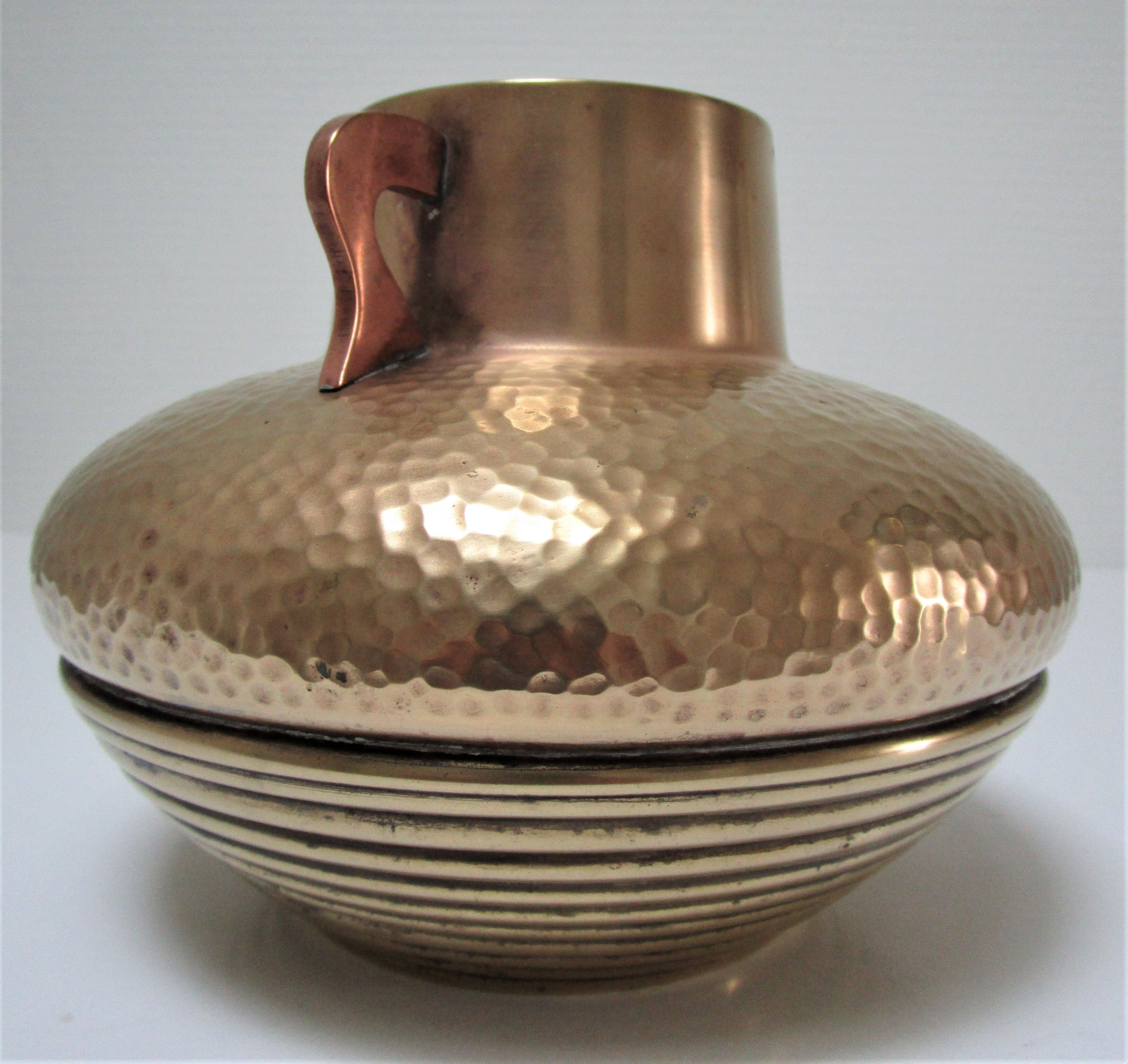 Vase pansu brass patinated vintage art deco style