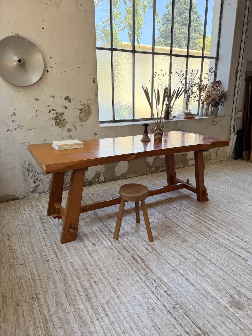 Aranjou farmhouse table in blond elm, 1950s