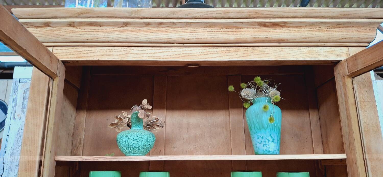 Two-piece glass-fronted buffet