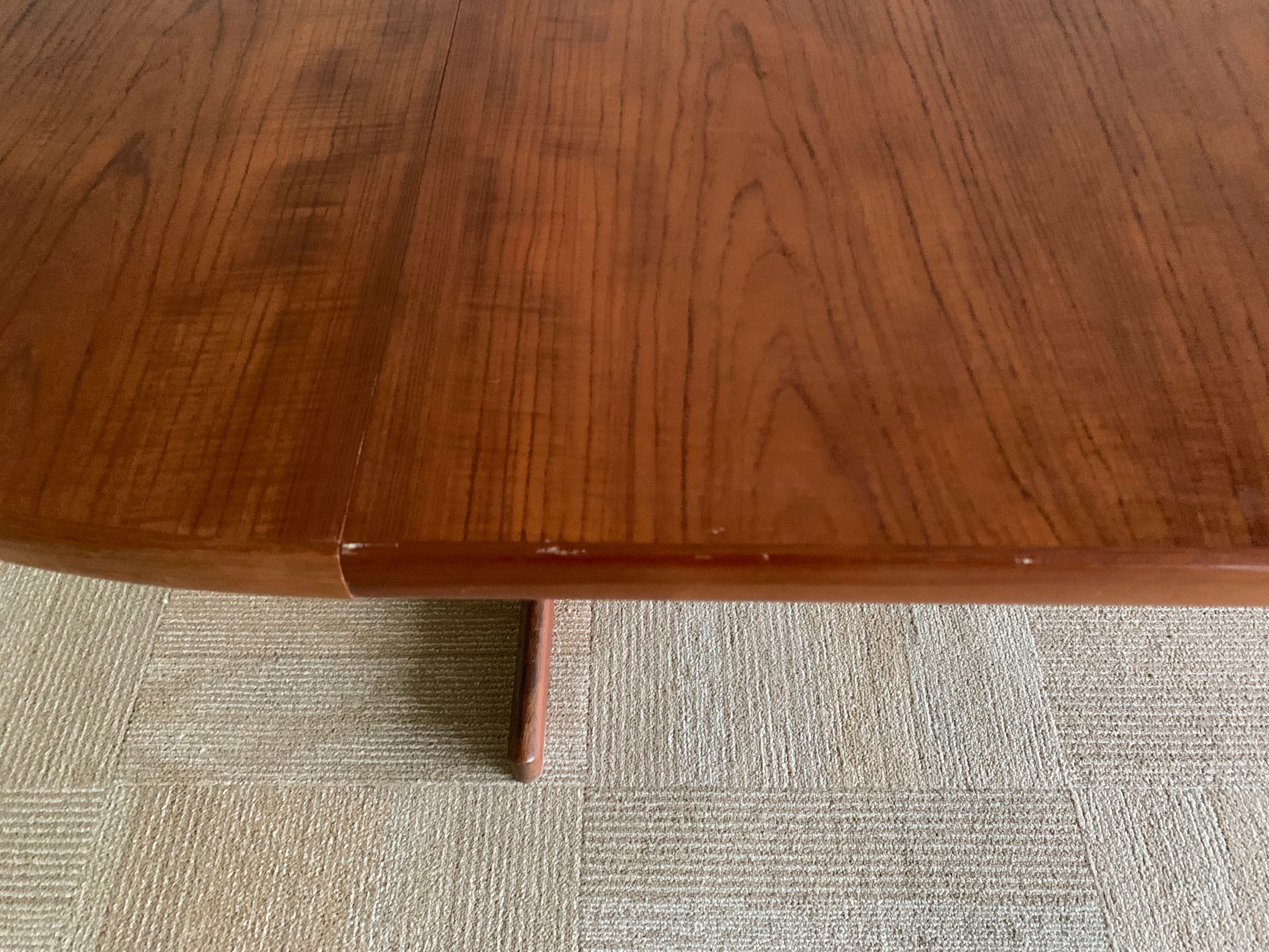 Dining table karl erik ekselius