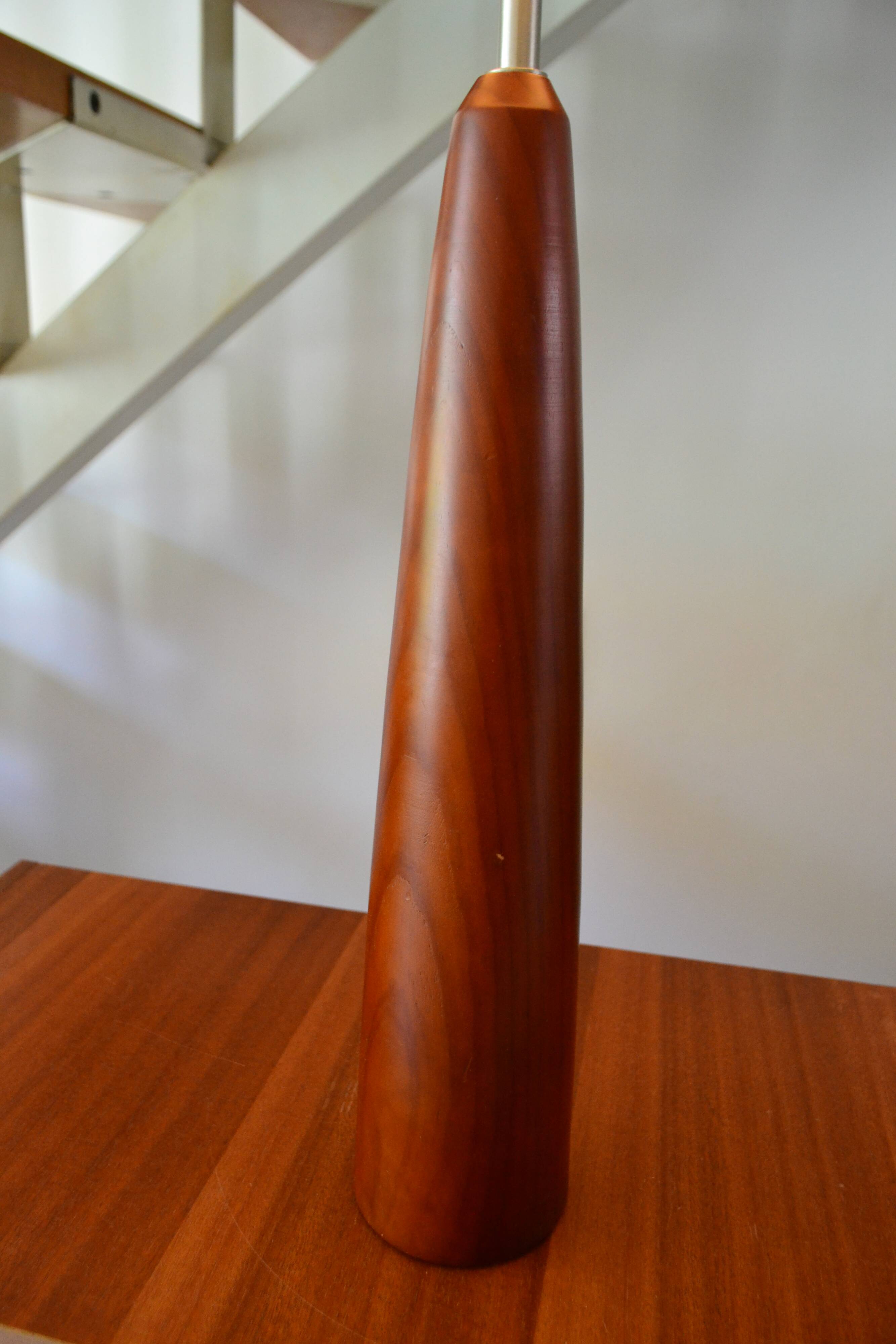 Lampe de table scandinave en teck, années 60