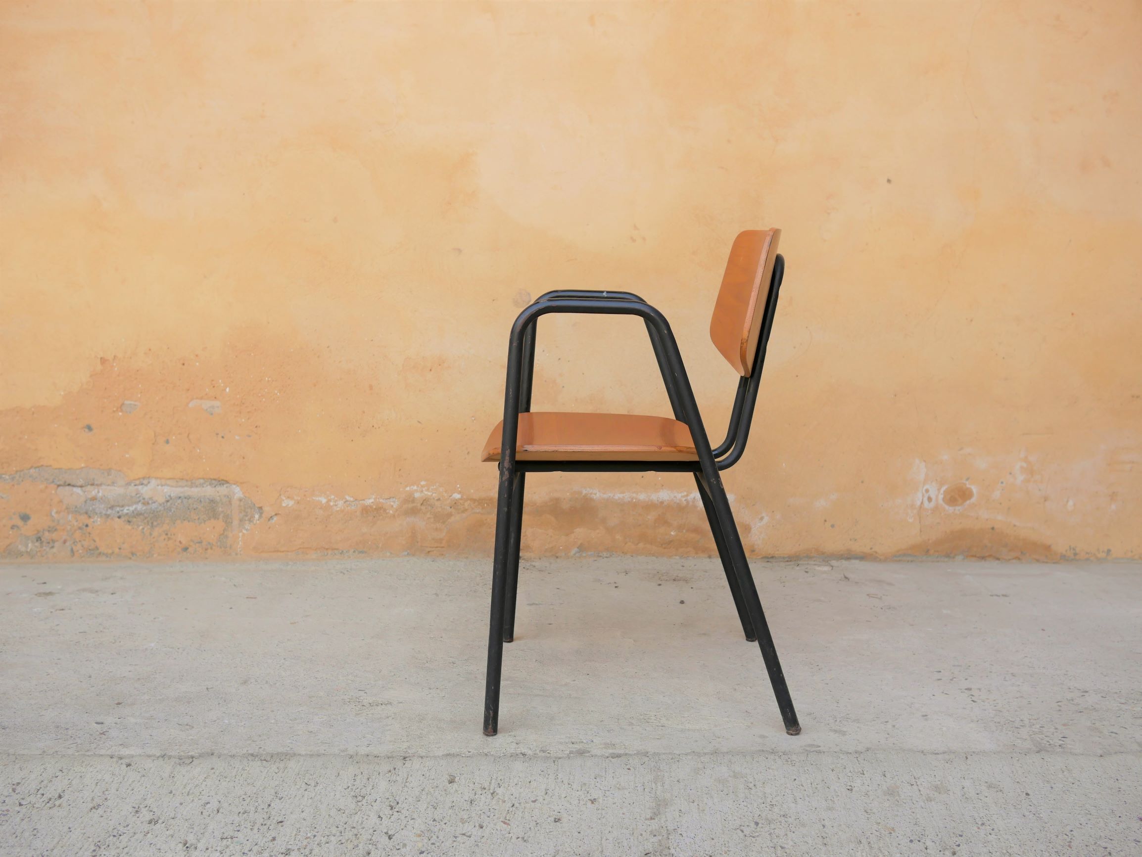 Stella chair "the indislocalable chair"